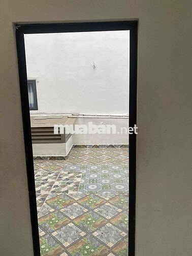 Cho thuê nhà 5x15m.Xây 1 Lầu Mặt Tiền Đường Thới An(Gần ubp)Q12
