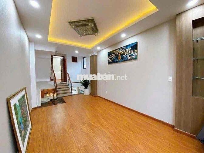 Siêu phẩm Đinh Bộ Lĩnh, BThanh. Giảm 300tr chỉ 4ty5 cho 39m2