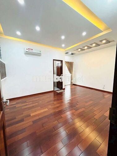 NHÀ CHO THUÊ:
TRỆT 2 LẦU MỚI ĐẸP - FULL MÁY LẠNH - TRỤC CHÍNH NAM LONG