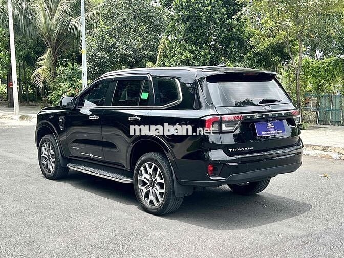 Everest Titanium 2023 - 62.000 km - chất xe đẹp