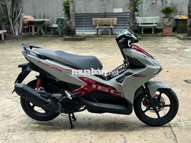Cần bán xe đang sử dụng ngay chủ