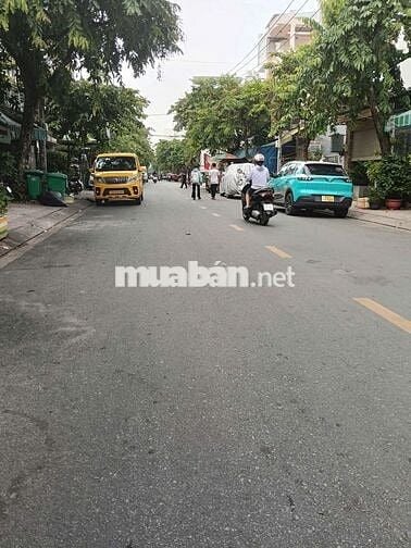 MÌNH BÁN NHÀ MẶT TIỀN KINH DOANH, SÁT TÂN HƯƠNG,Q TÂN PHÚ ,CHỈ 10.9 TỶ