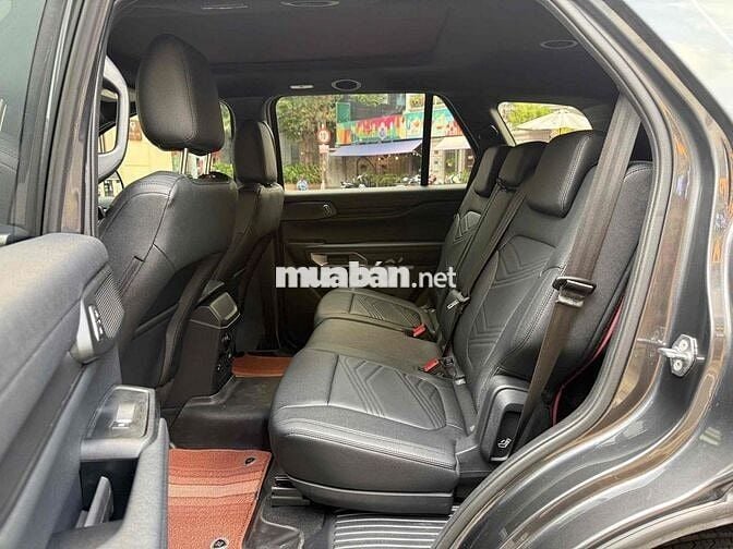 Ford Everest 2025 Titanium Plus 2.0L 4x4 AT - 805