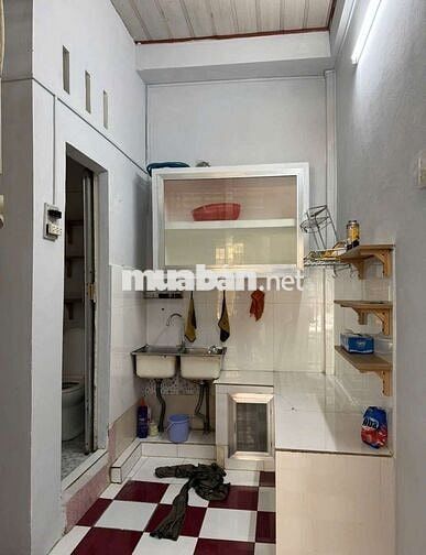 NHÀ NGUYÊN CĂN TRỤC CHÍNH HẺM 275 30/4 GẦN VINCOM XKHANH