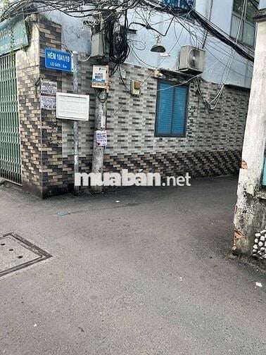 Hẻm Nhựa rộng 4m thoáng, sạch đẹp ra Trần Xuân Soạn 3 phút.
