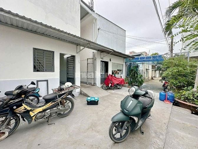 SANG LẠI DÃY TRỌ Ơ KHU VỰC BÌNH CHÁNH  1 TỶ 050TR