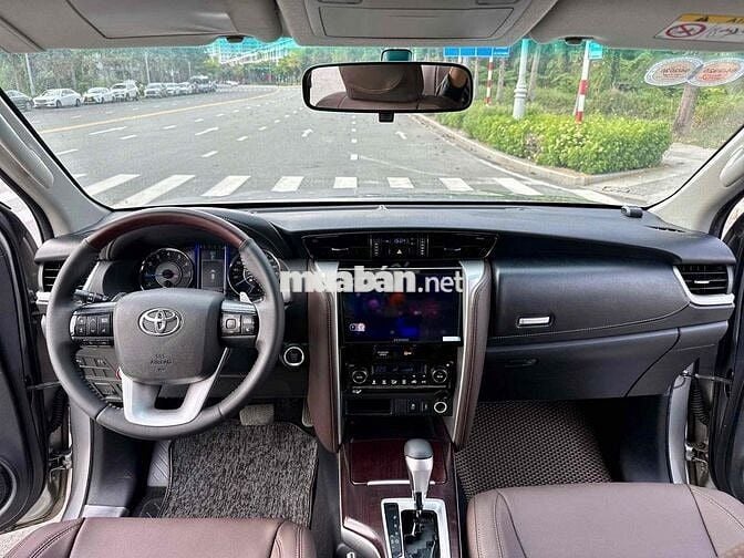 Toyota Fortuner 2017 2.7V 4x2 AT - 14 vạn