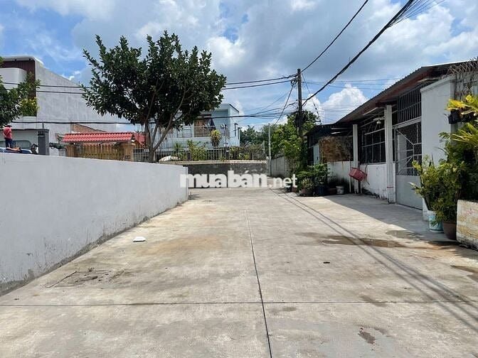 Đất thổ cư đường xe tải KP1-2, TT Hóc Môn, 4m x 15m, 2.95 tỷ