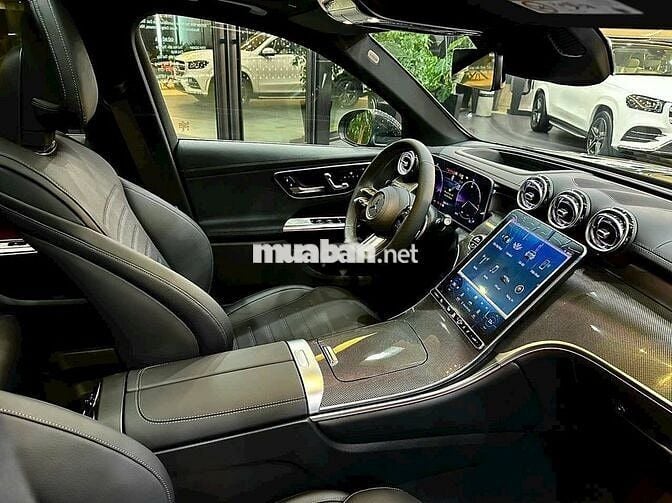 Mercedes GLC 300 4Matic 2024 - trả trước 479 triệu