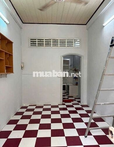NHÀ NGUYÊN CĂN TRỤC CHÍNH HẺM 275 30/4 GẦN VINCOM XKHANH