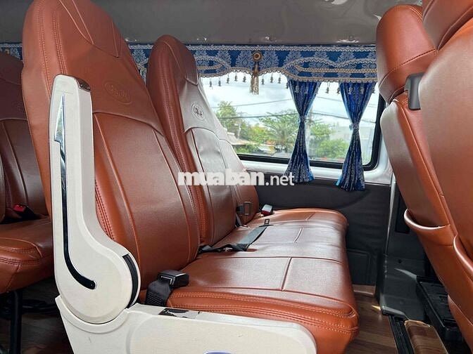 Ford Transit 2023 - 62000 km - Xe hợp đồng đi kỹ