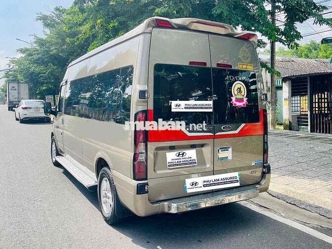 Ford Transit 2022 - 120000 km - Lên Full Phụ Kiện