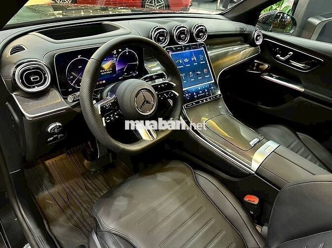 Mercedes GLC 300 4Matic 2024 - trả trước 479 triệu