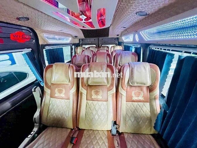 Ford Transit 2022 - 120000 km - Lên Full Phụ Kiện