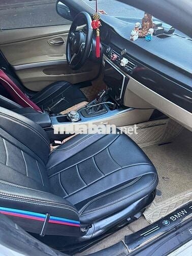 BMW 3 Series 2009 320i Convertible - 130000 km