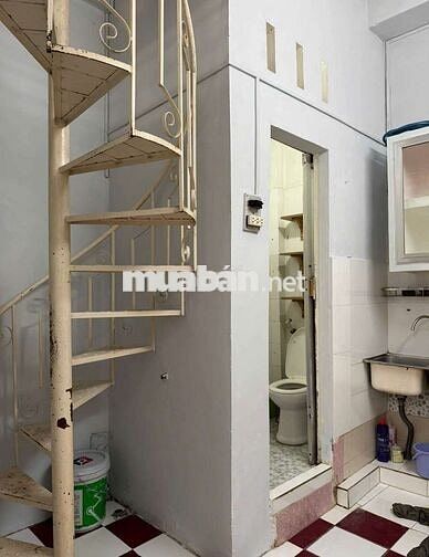 NHÀ NGUYÊN CĂN TRỤC CHÍNH HẺM 275 30/4 GẦN VINCOM XKHANH