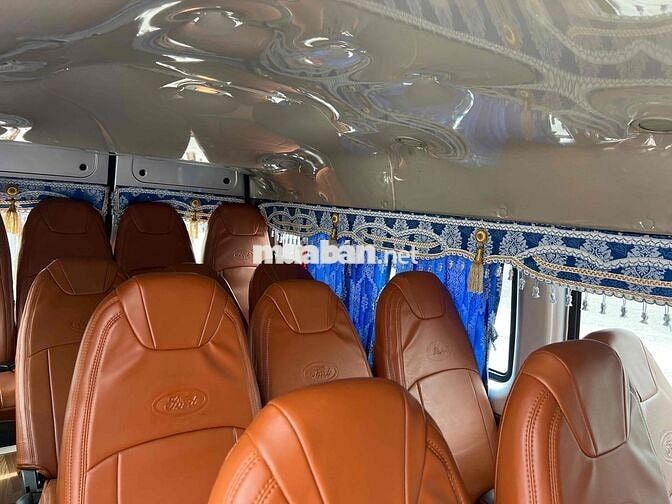 Ford Transit 2023 - 62000 km - Xe hợp đồng đi kỹ