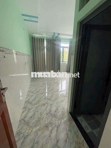 Nhà 1 trệt 2 lầu sân thượng hẻm Hồ Văn Long BHH B bình tân