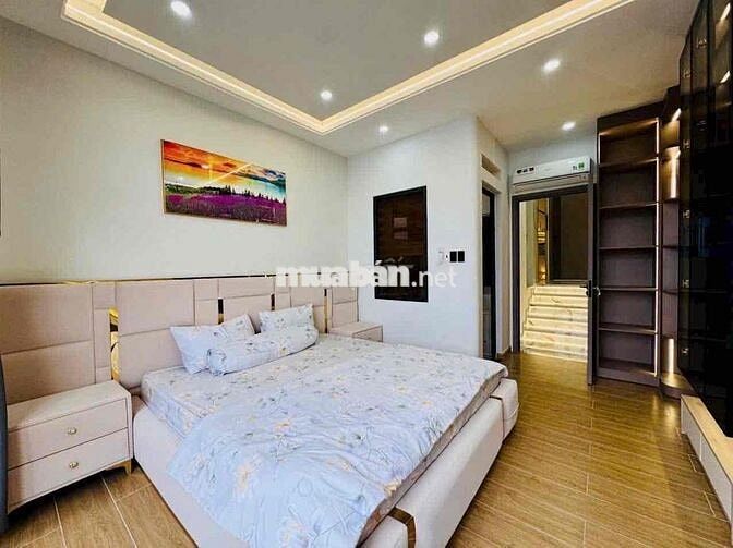 Nhà Phố Full Nội Thất Phan Huy Ích 6Pn 7WC Có Thang Máy, Gara Oto 32tr