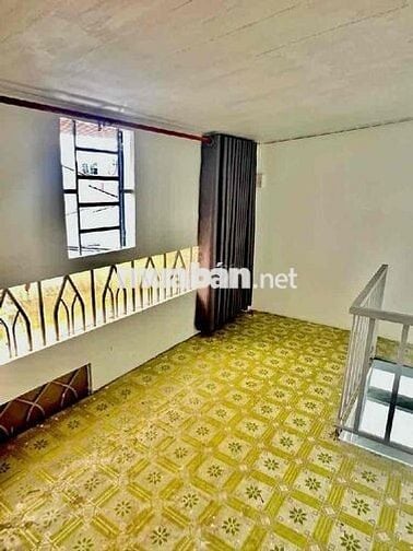 🏠蓉房地产  NHỈNH 1 TỶ - AN DƯƠNG VƯƠNG - HẺM 5m. 3 TẦNG -4m x 2.8m. Bình T