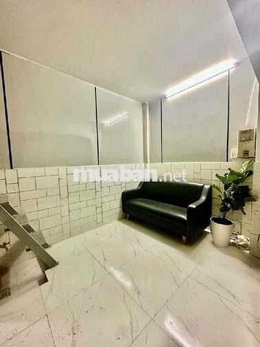 🏠蓉房地产  NHỈNH 1 TỶ - AN DƯƠNG VƯƠNG - HẺM 5m. 3 TẦNG -4m x 2.8m. Bình T