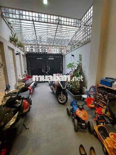 92M2 CỬU LONG KHU SÂN BAY 5 TẦNG, VỊ TRÍ ĐẮC ĐỊA CHỈ 18.6 Tỷ