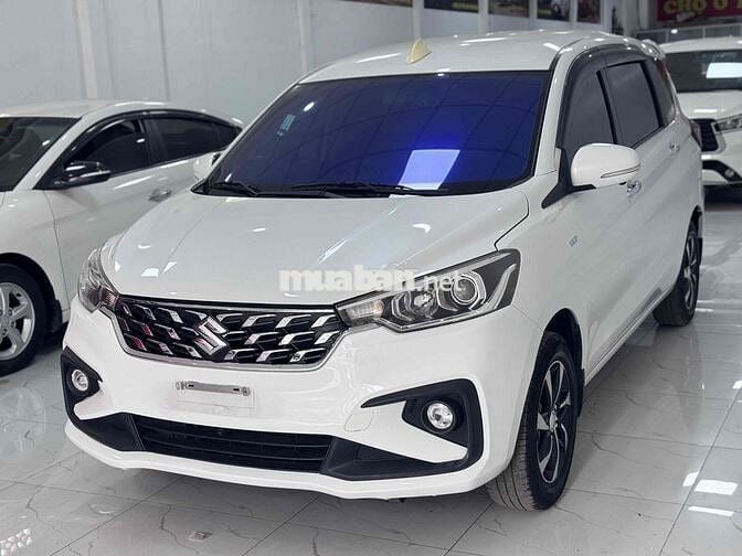 Suzuki Ertiga 2023 - 48000 km bản xăng điện