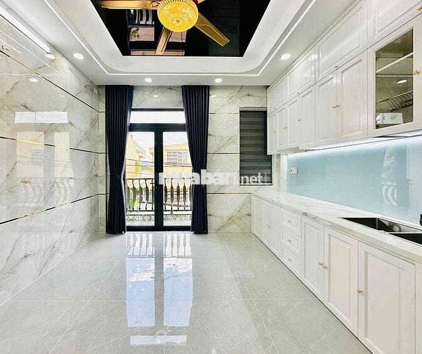 NHÀ BÁN MẶT TIỀN(56m2) ĐƯỜNG THÔNG 8M - FULL NỘI THẤT HIỆN ĐẠI,GIÁ TỐT