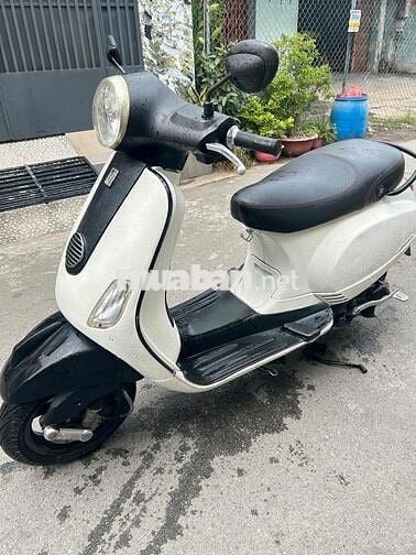 Vespa 2012 máy siêu ngon.ngoại hình đẹp