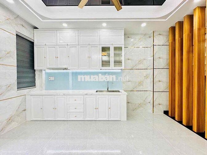 NHÀ BÁN MẶT TIỀN(56m2) ĐƯỜNG THÔNG 8M - FULL NỘI THẤT HIỆN ĐẠI,GIÁ TỐT