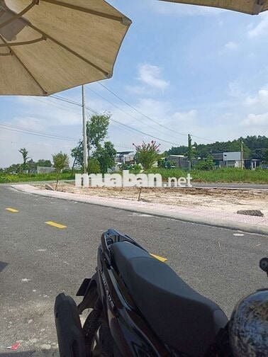 Bán đất 100m2 2ty300 sổ riêng ở An Phước Long Thành