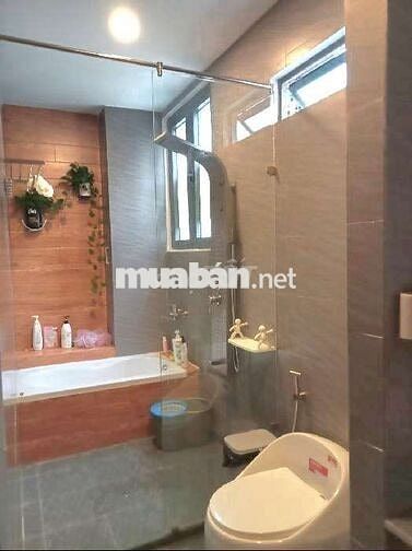 HOT GIRL LÊ CƠ AN LẠC 11,3 TỶ 220M
Trung tâm hành chính cần gì cũng có