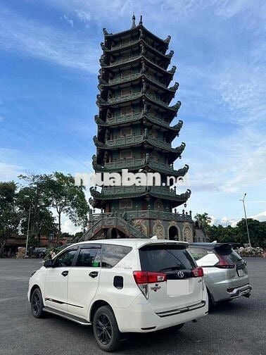 Toyota Innova 2019 2.0E - 280000 km