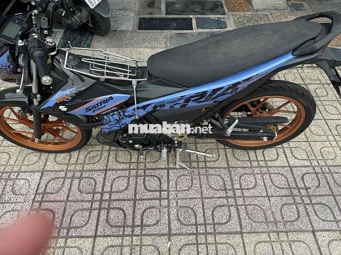 cần bán raider 150 mới 97%