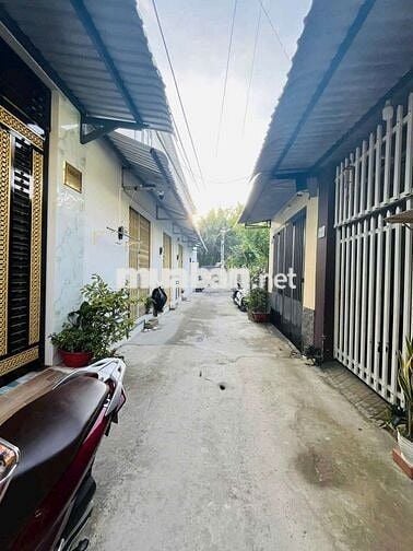 BÁN NHÀ TRỆT 
HOÀN CÔNG - MỚI ĐẸP 
- HẺM 388 NINH KIỀU, CẦN THƠ