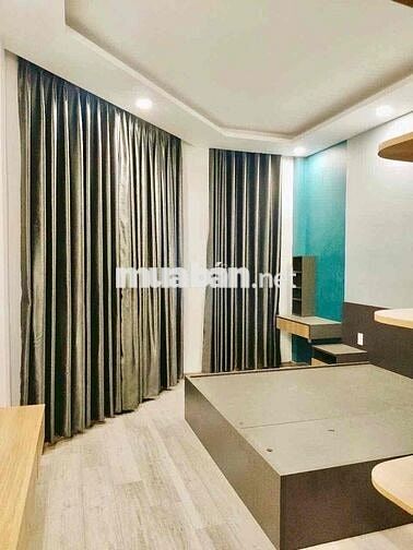 Bán nhà HXH 3 tầng 38m Nguyễn Văn Quá