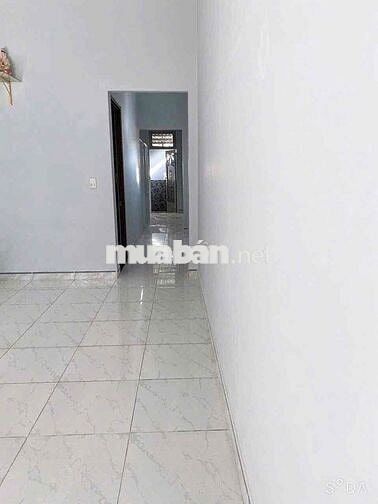 Cho thuê nhà 2PN, Sân đậu Ôtô gần tiểu học Xuân Thới Thượng