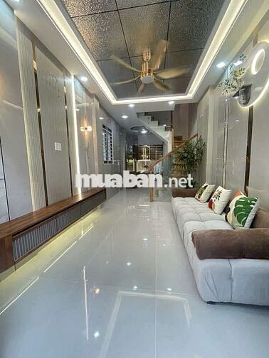 Bán nhà hẻm Lê Đại Hành, ngang 3m, dài 10m, chỉ 4,1 tỷ