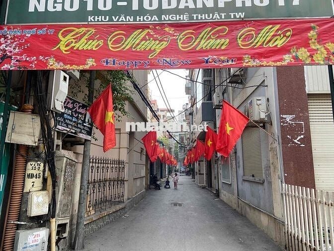 “Cho thuê nhà 2 tầng 68m² đủ đồ – Gần ĐH Thương Mại & Sân Khấu Điện Ản