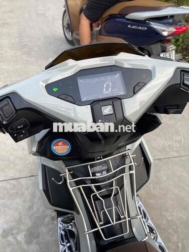 Cần bán ab 150 abs máy zin 1 chủ