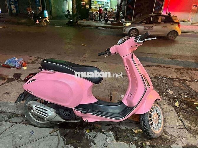 nữ sử dụng ít đi có thương lượng xăng xe lộc lá