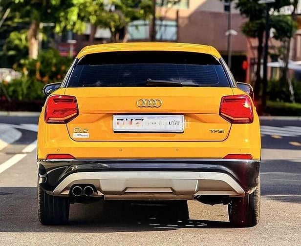 Xe Audi Q2 1.4 TFSI model 2019 - 41000 km - Vàng