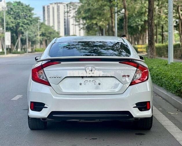 Honda Civic 2020 RS 1.5 AT mới đẹp