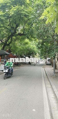 NHÀ DÂN XÂY -KHU PHÂN LÔ  -Ô TÔ TRÁNH - HOÀNG QUỐC VIỆT CẦU GIẤY