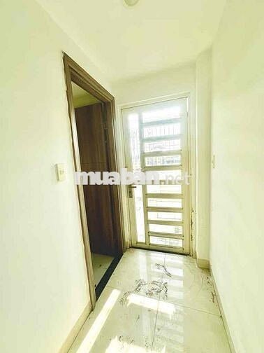 BÁN NHÀ LINH ĐÔNG _HẺM XE HƠI _4 TẦNG 200m sàn - chỉ : 5,9 tỷ - sr hc