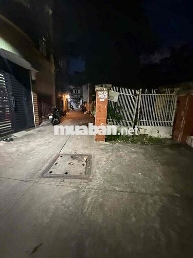 Cho thuê , nhà 3 tằng. sân thượng ,3 PN ,2 WC ,Nguyễn Gia Trí