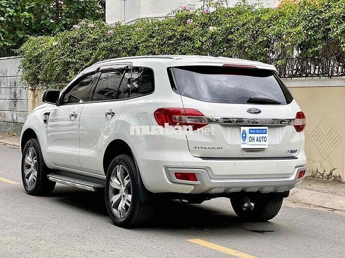Ford Everest 2016 Titanium 2.2L AT 4x2 - 96000 km