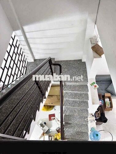 Nhà đẹp 5,6x16m_Đúc 1lầu,2p ngủ-2/ Trương thị hoa,hẻm 5m xe hơi
