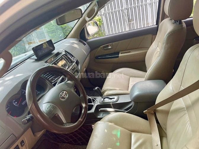 Nhà cần bán ôtô Fortuner V 388triệu