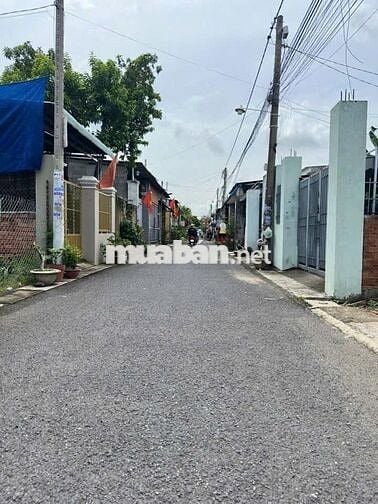 🔥Căn Nhà Mặt Tiền dòng tiền hàng tháng không quản lí nữa nên bán 930Tr
